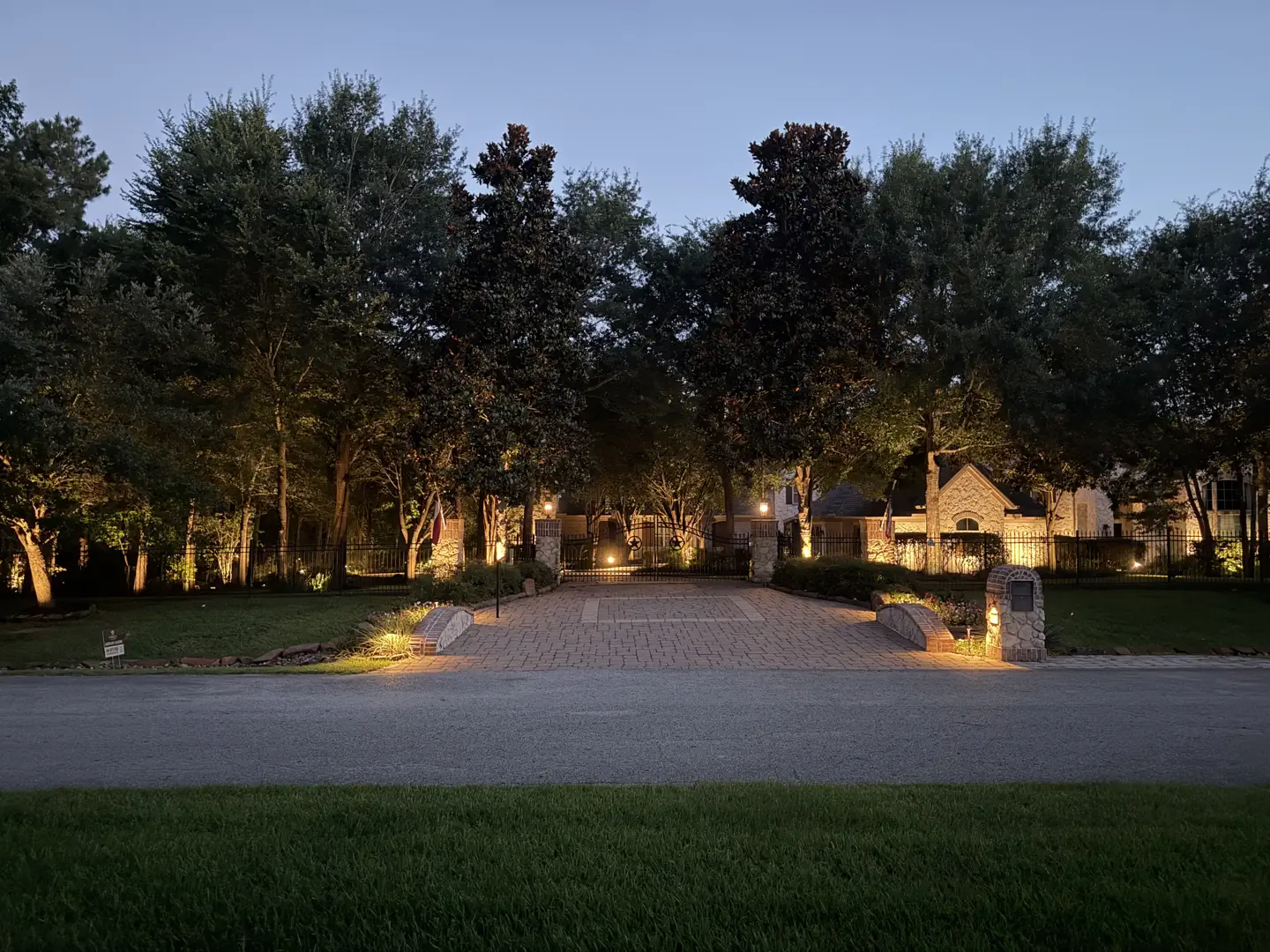 Lighting Maintenance in The Woodlands, TX